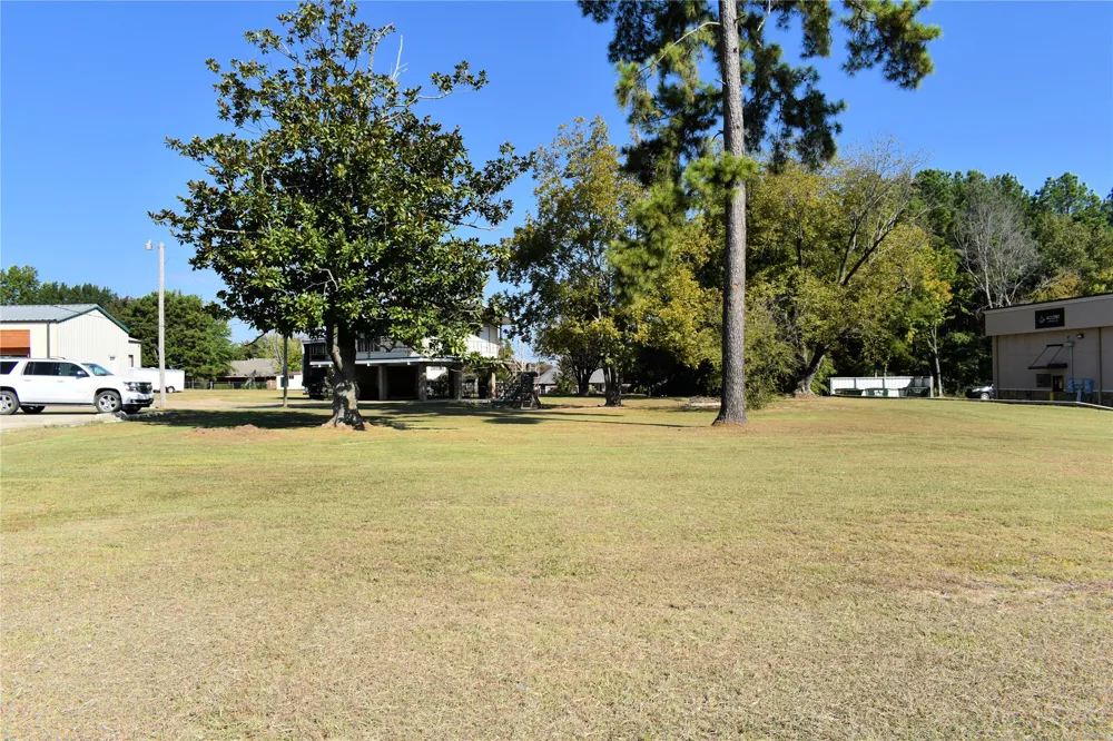 2017 E Washington Street Idabel, OK 74745