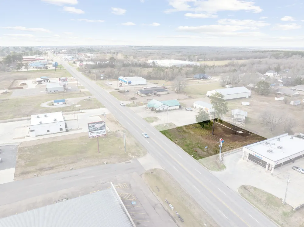 2017 E Washington Street Idabel, OK 74745