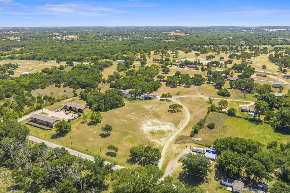 1418 First Street Velma, OK 73491