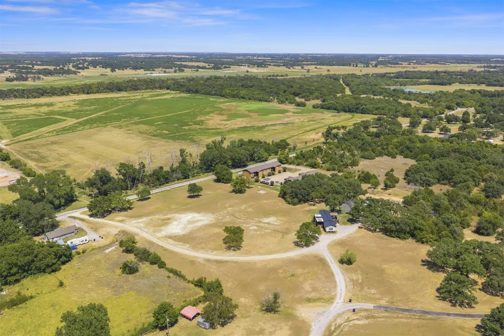 1418 First Street Velma, OK 73491