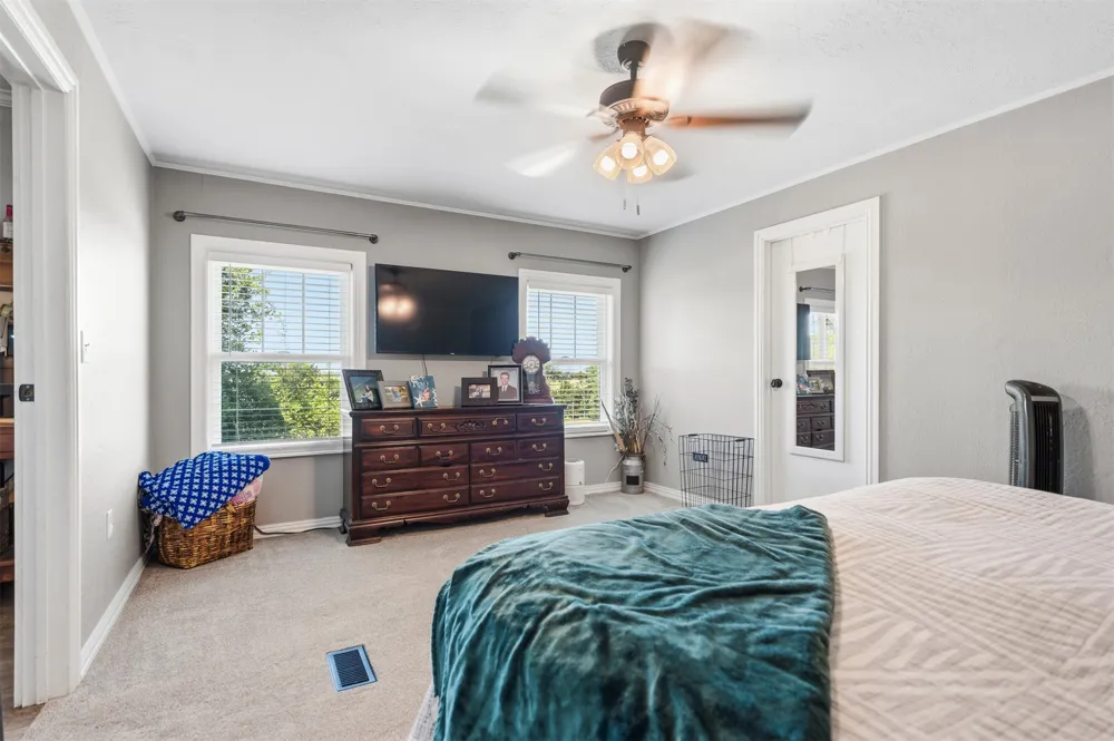 1418 First Street Velma, OK 73491