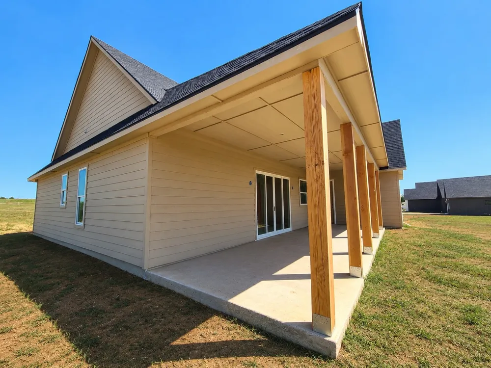 208 Vaughn Lane Calera, OK 74730