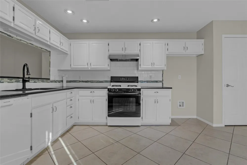 8321 S 84th East Avenue Tulsa, OK 74133