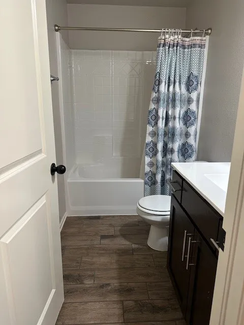 1926 E 132 STREET Bixby, OK 74008