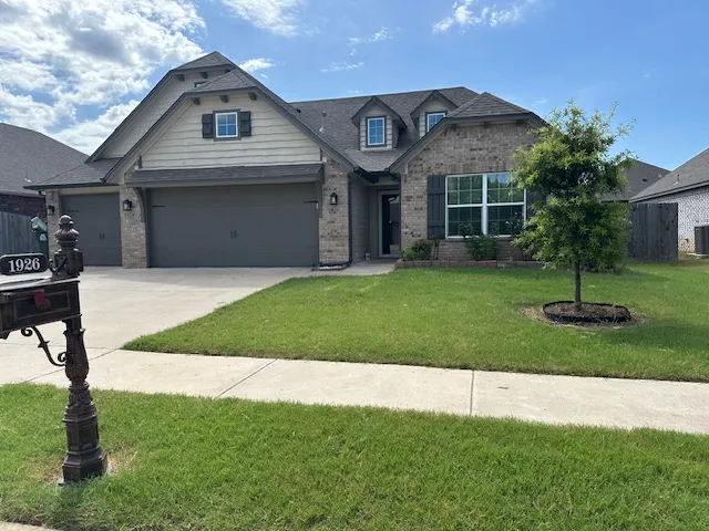 1926 E 132 STREET Bixby, OK 74008
