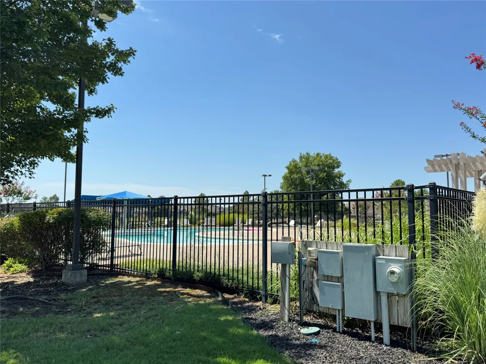 1926 E 132 STREET Bixby, OK 74008