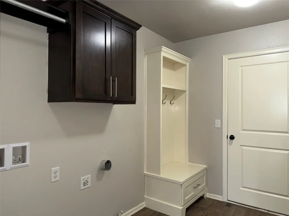 1926 E 132 STREET Bixby, OK 74008