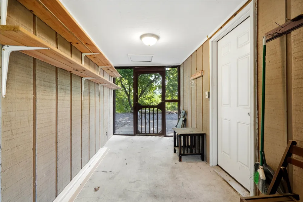 1513 Bowden Fort Gibson, OK 74434