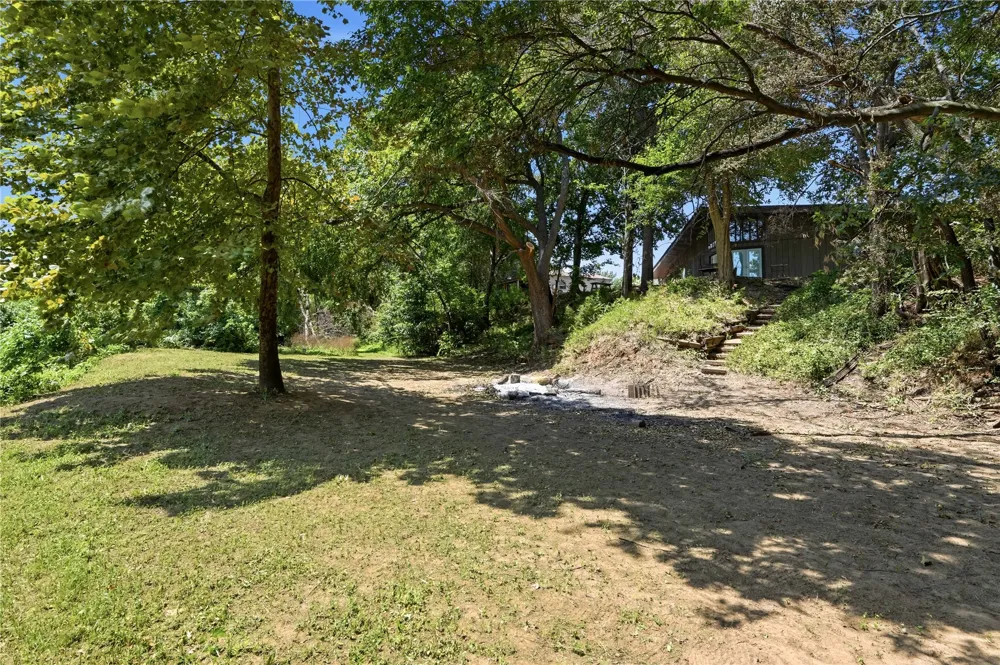 1513 Bowden Fort Gibson, OK 74434