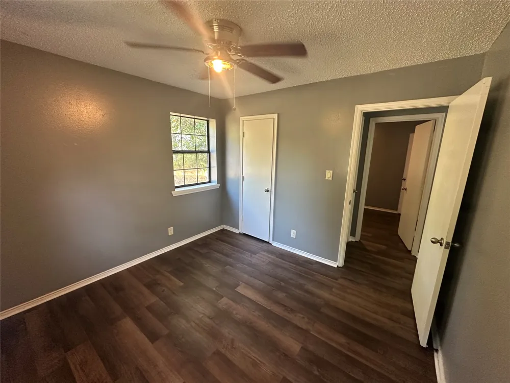 413 E Leecraft Colbert, OK 74733