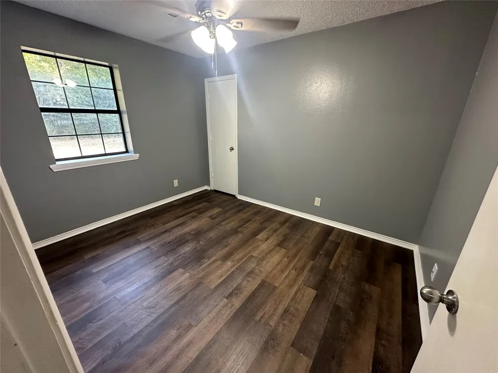 413 E Leecraft Colbert, OK 74733