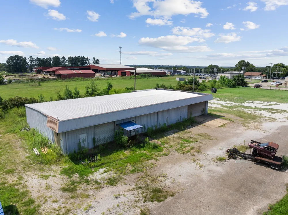 205 Industrial Avenue Idabel, OK 74745