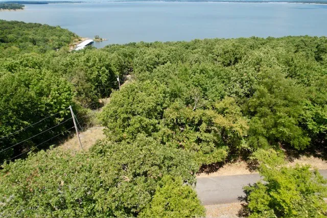 59 Marian Lane Eufaula, OK 74432