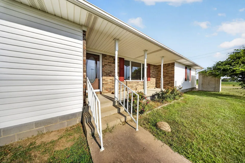 4802 Highway 2 Welch, OK 74369