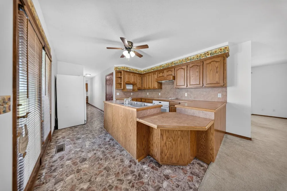 4802 Highway 2 Welch, OK 74369