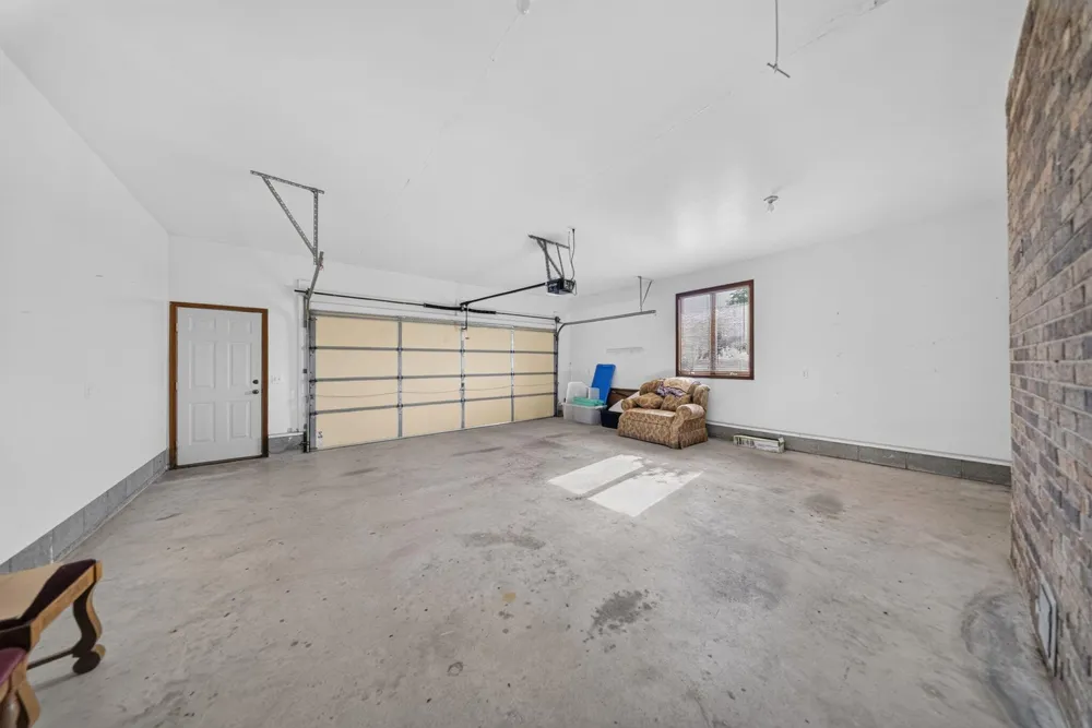 4802 Highway 2 Welch, OK 74369