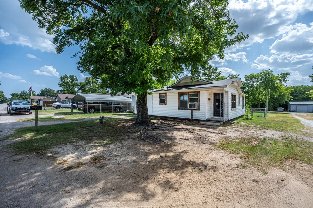 507 2nd Davis, OK 73030