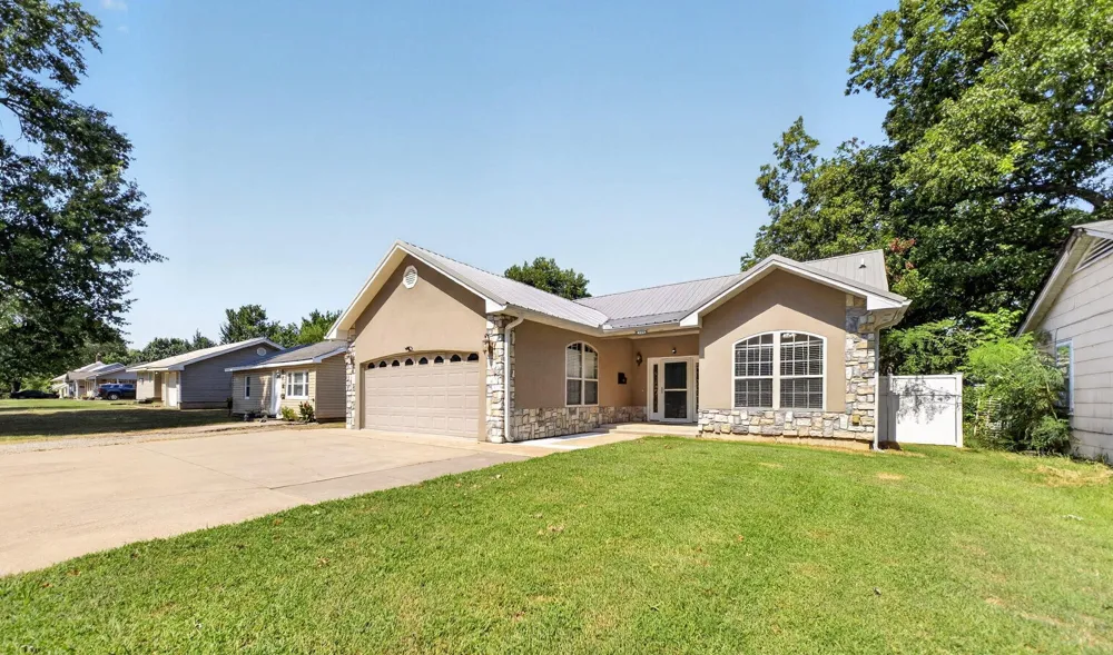539 Gunter Street Vinita, OK 74301