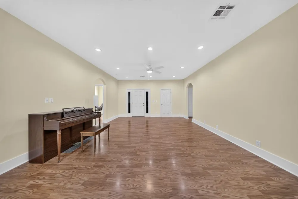 539 Gunter Street Vinita, OK 74301