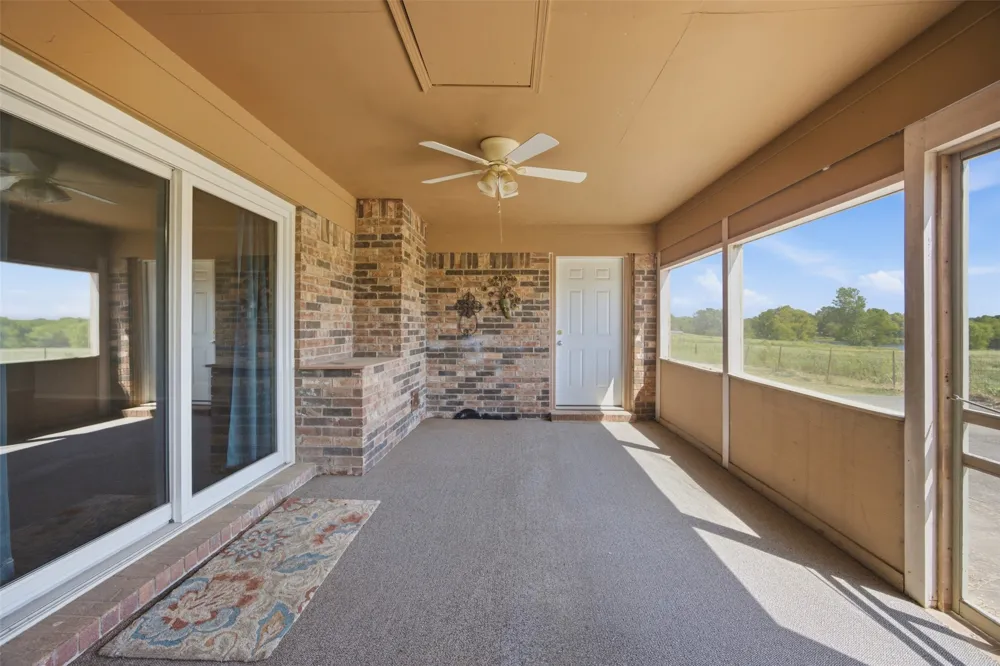5916 S Carr Pen Atoka, OK 74525