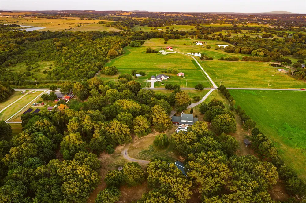 1608 Broadway Stigler, OK 74462