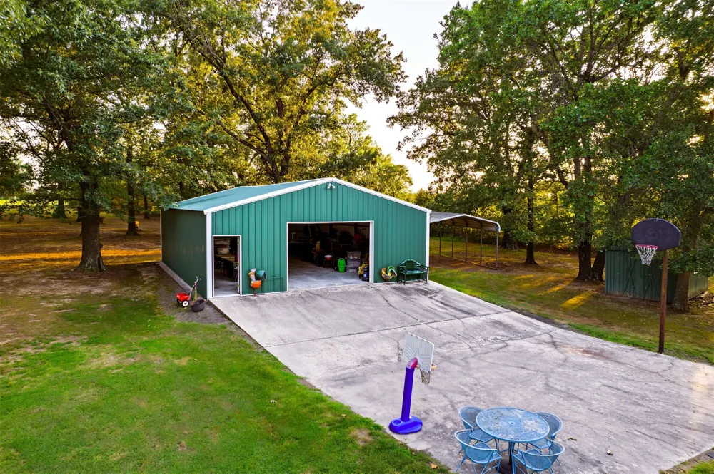 1608 Broadway Stigler, OK 74462