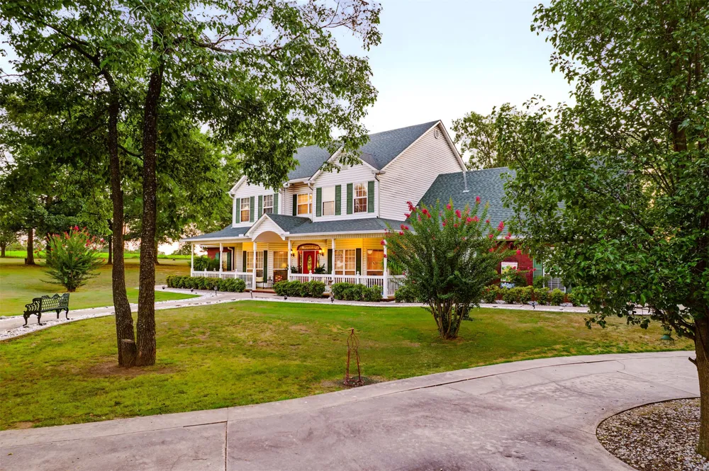 1608 Broadway Stigler, OK 74462
