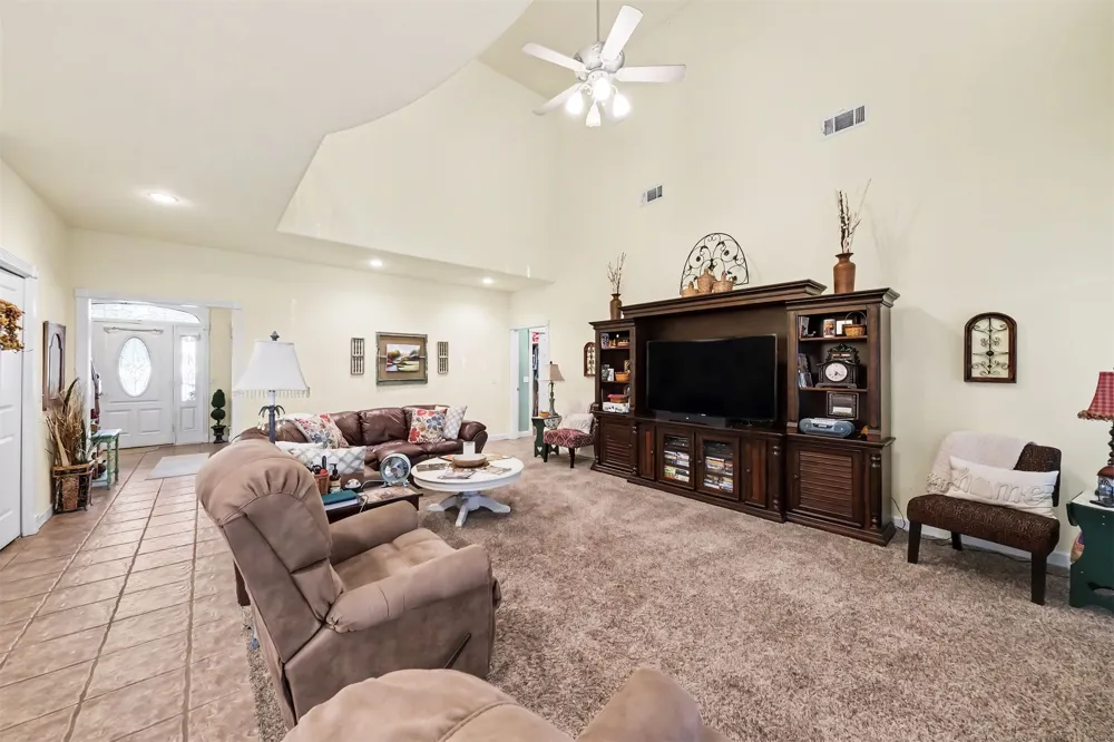 1608 Broadway Stigler, OK 74462