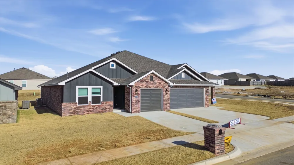 14627 E 39th Place S Tulsa, OK 74134
