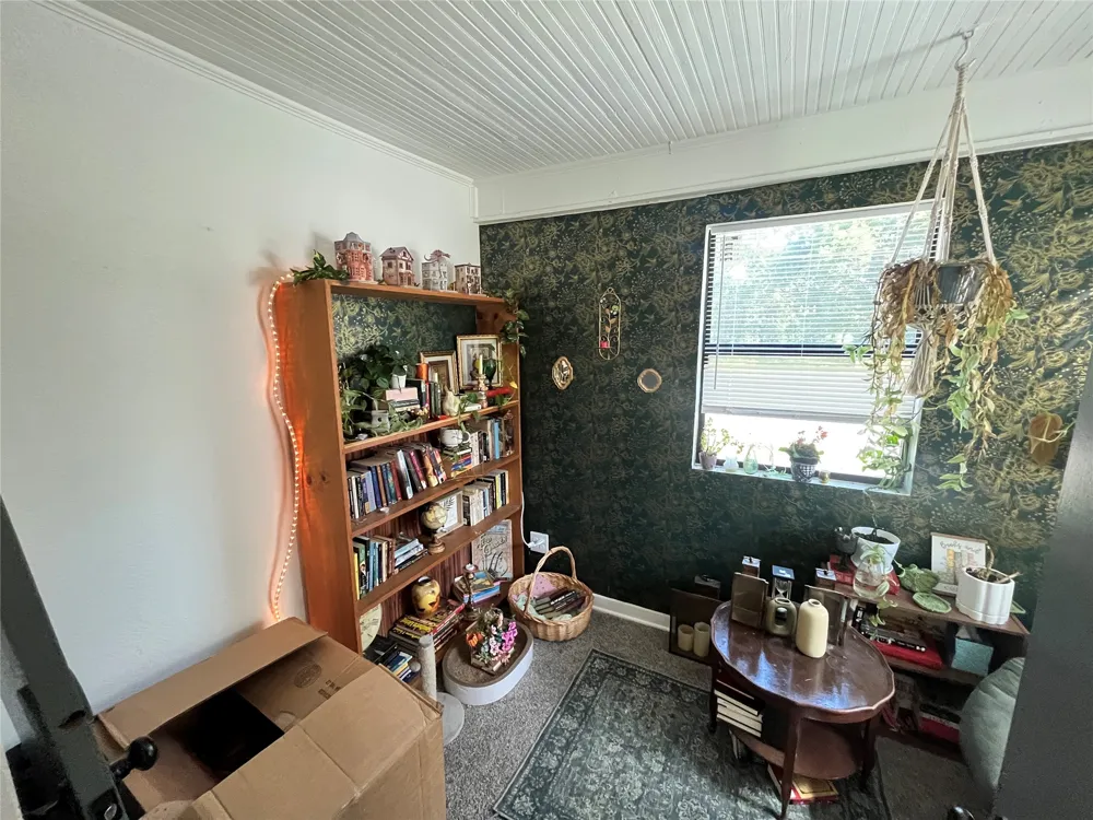 623 Lawrence Street Muskogee, OK 74403