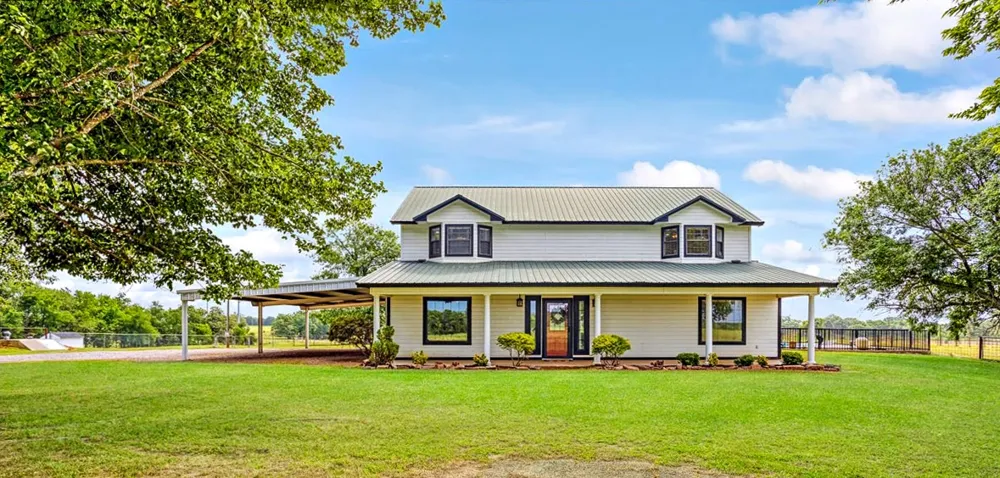 1205 4360 ROAD Fort Towson, OK 74735