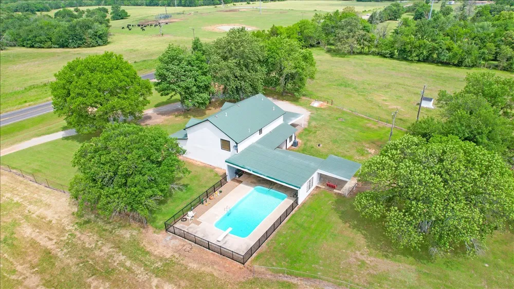 1205 4360 ROAD Fort Towson, OK 74735