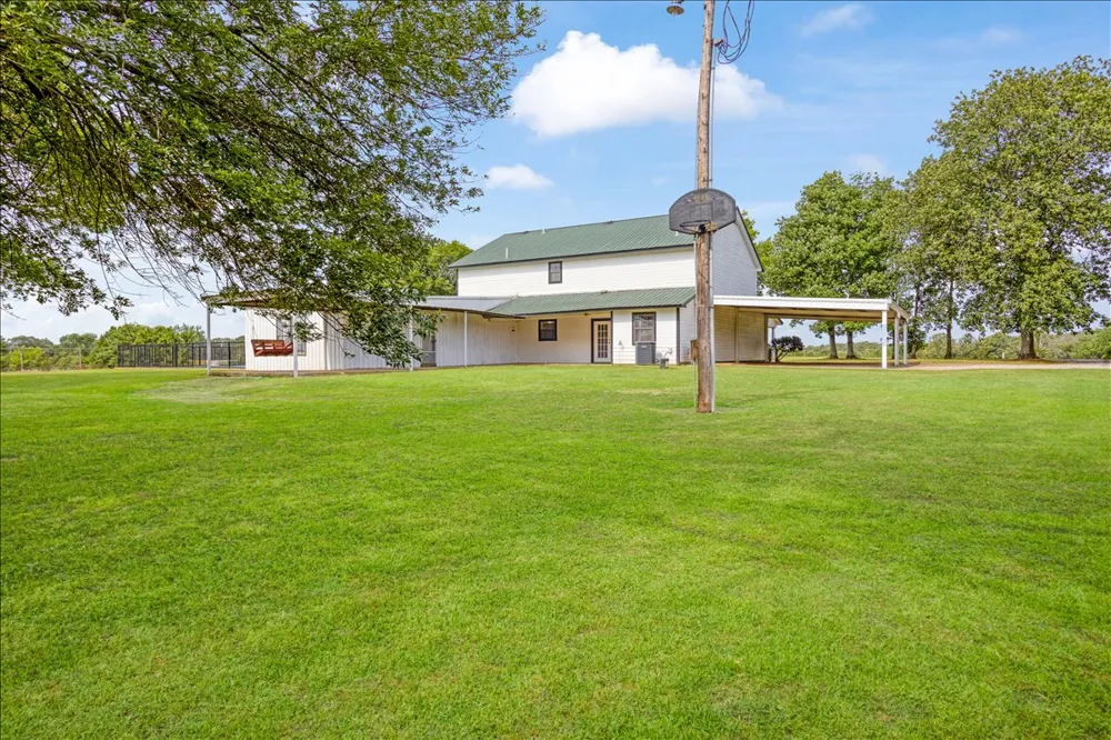 1205 4360 ROAD Fort Towson, OK 74735