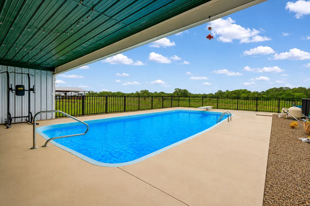 1205 4360 ROAD Fort Towson, OK 74735