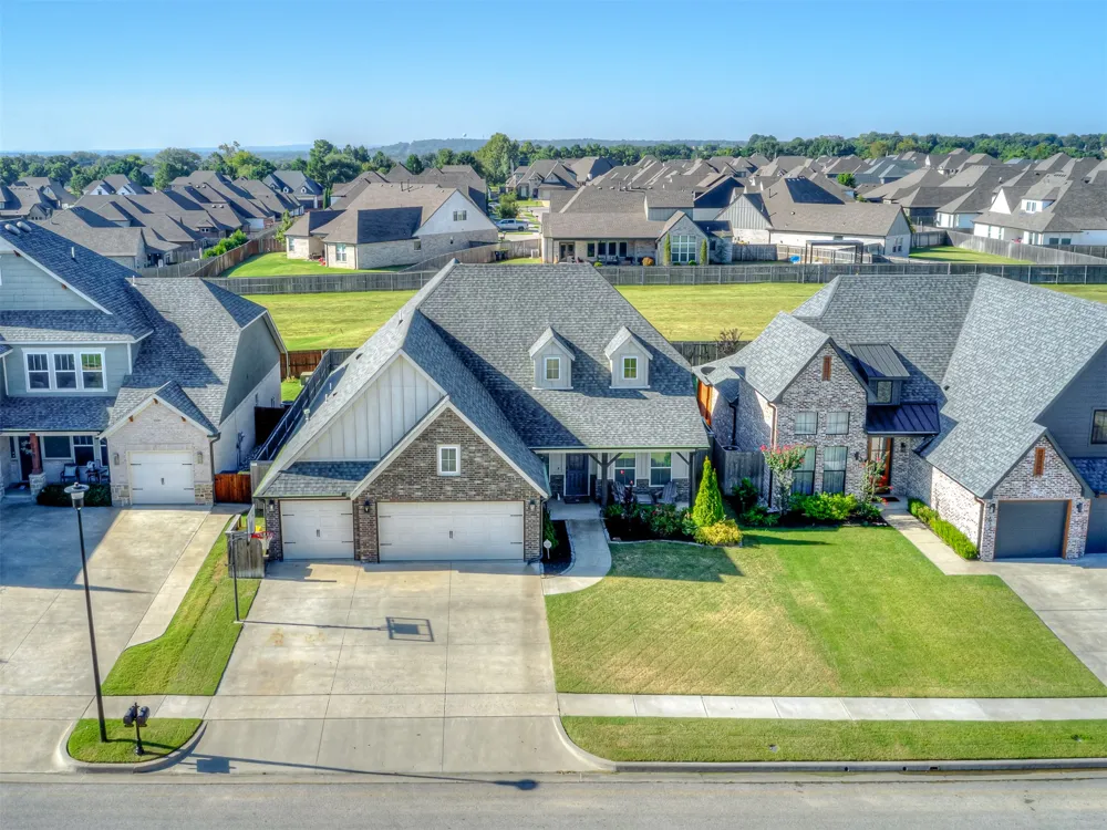 616 E 126th Street S Jenks, OK 74037