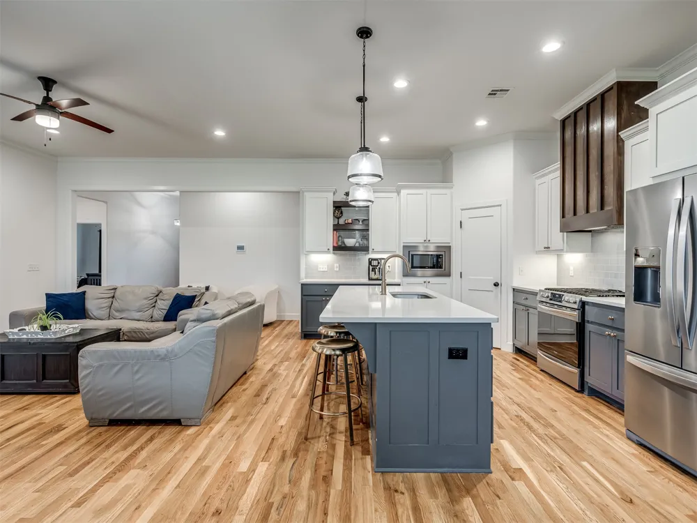 616 E 126th Street S Jenks, OK 74037