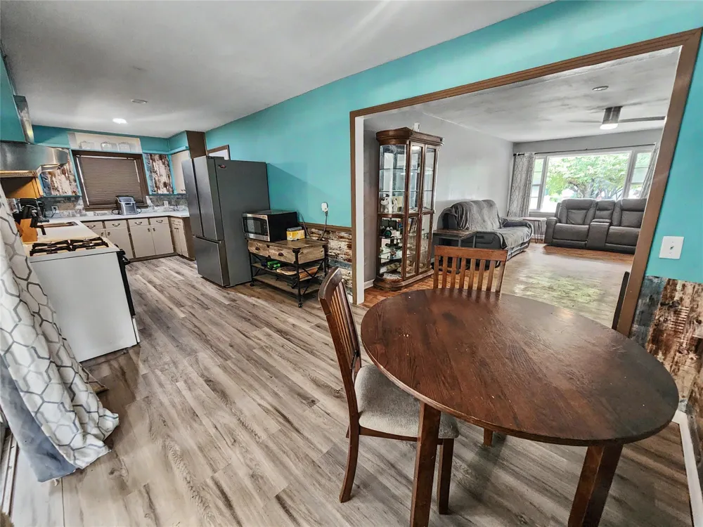 1100 S State Avenue Tahlequah, OK 74464