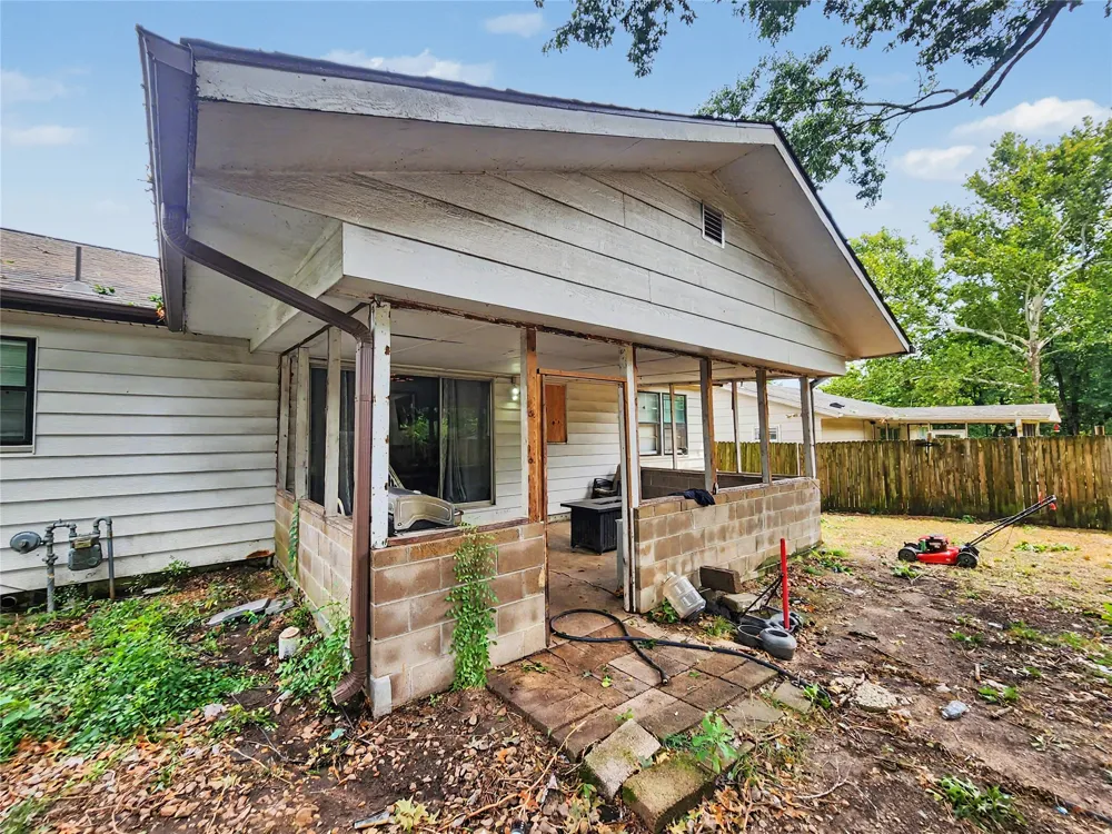 1100 S State Avenue Tahlequah, OK 74464