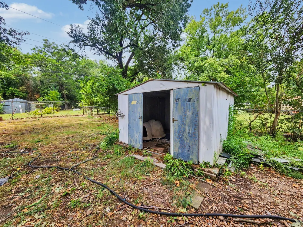 1100 S State Avenue Tahlequah, OK 74464