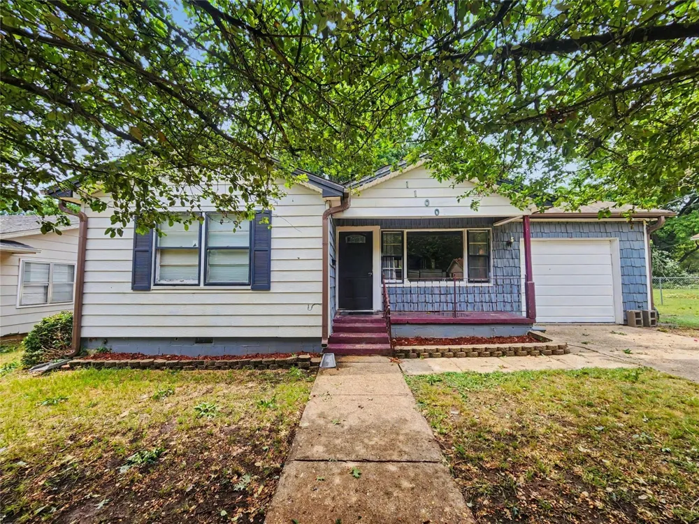 1100 S State Avenue Tahlequah, OK 74464