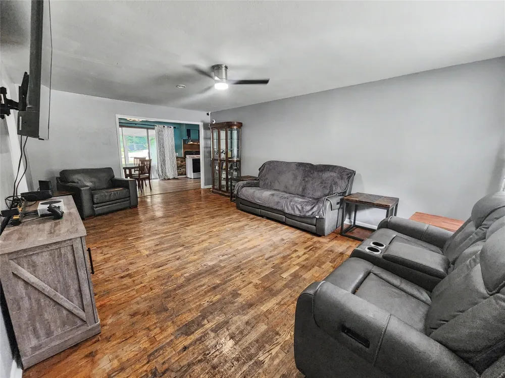 1100 S State Avenue Tahlequah, OK 74464