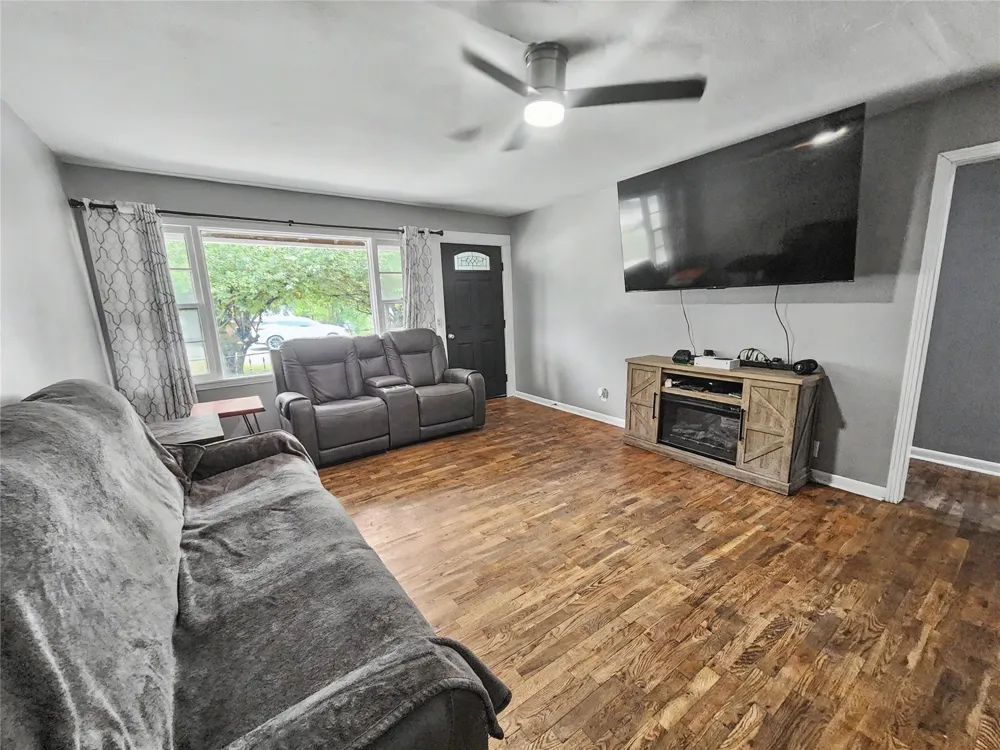 1100 S State Avenue Tahlequah, OK 74464