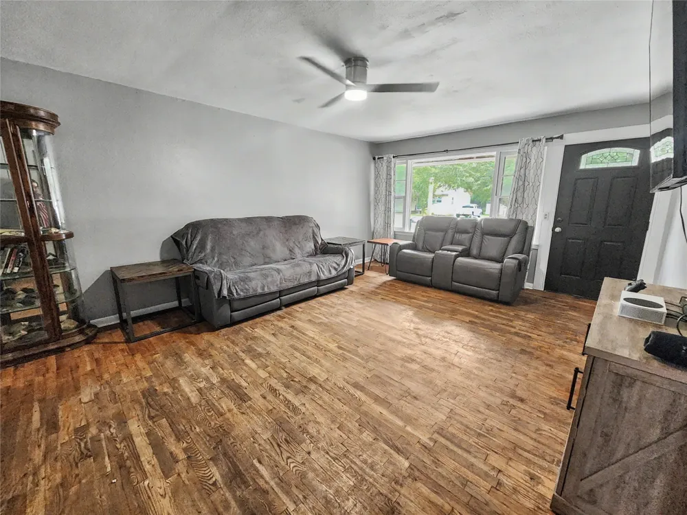1100 S State Avenue Tahlequah, OK 74464