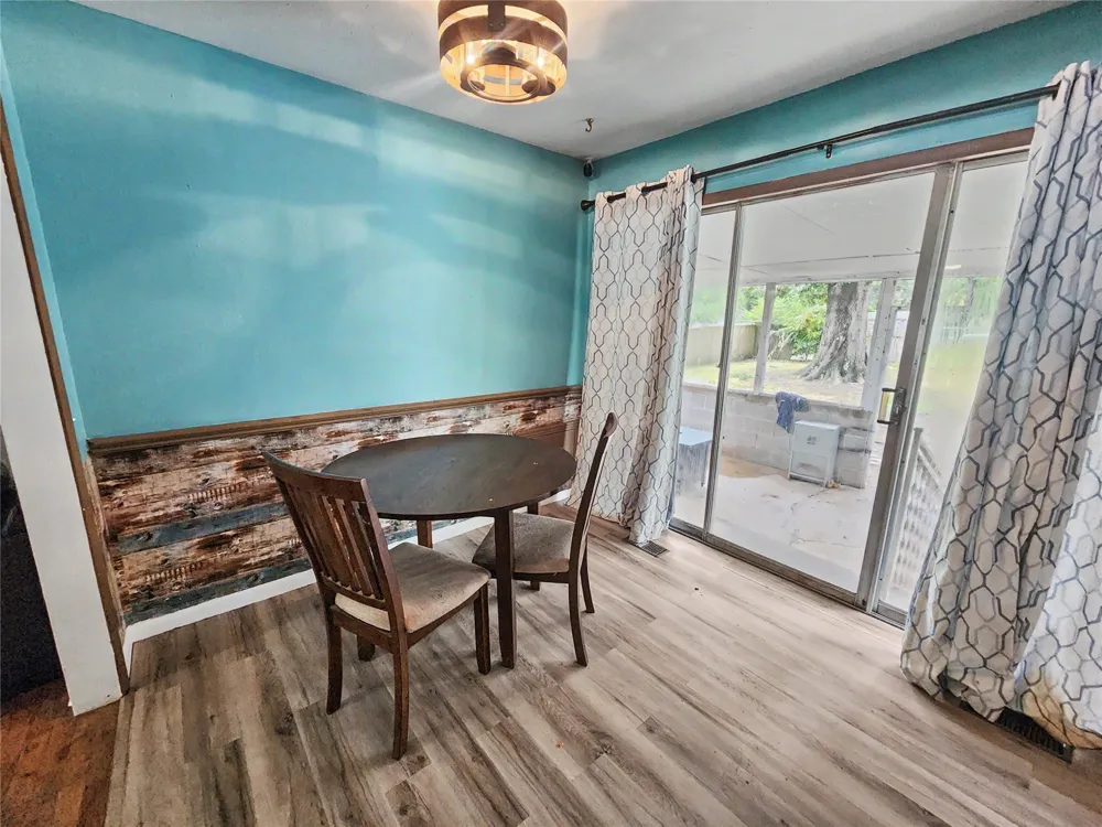 1100 S State Avenue Tahlequah, OK 74464