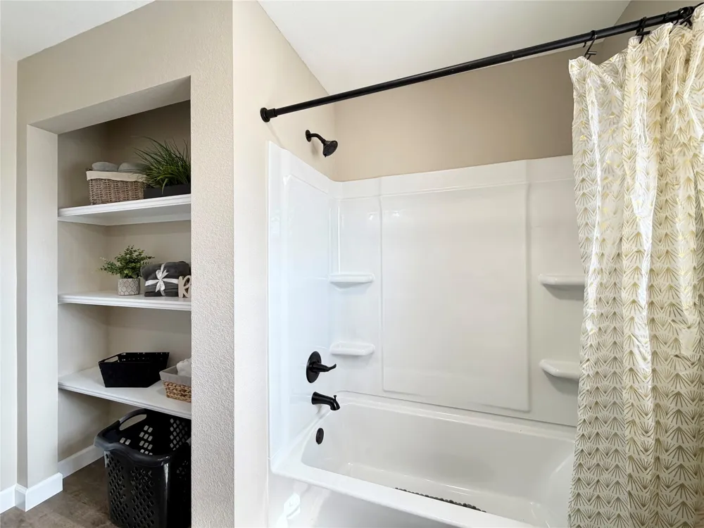 810048 S Main Street Agra, OK 74824