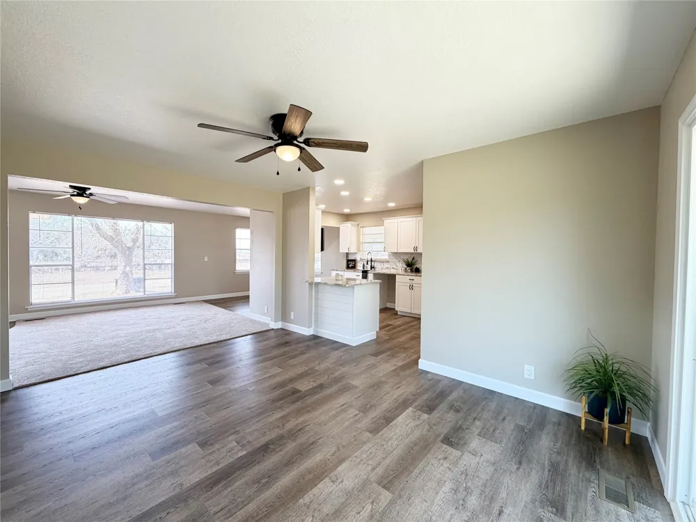 810048 S Main Street Agra, OK 74824