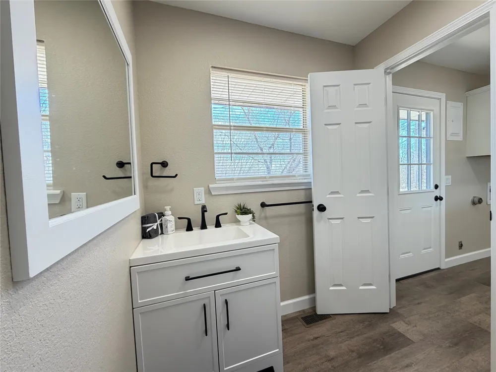 810048 S Main Street Agra, OK 74824