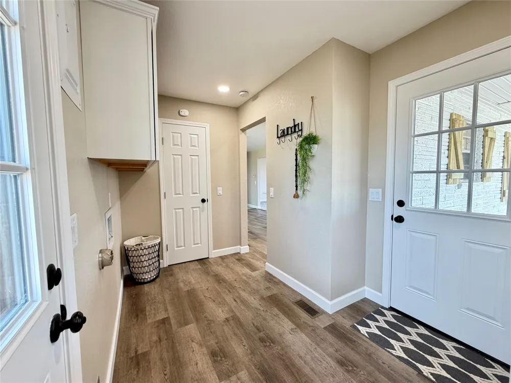 810048 S Main Street Agra, OK 74824
