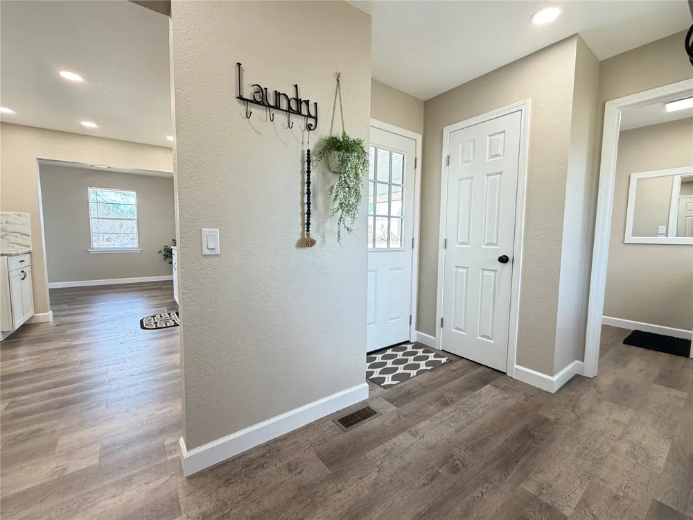 810048 S Main Street Agra, OK 74824