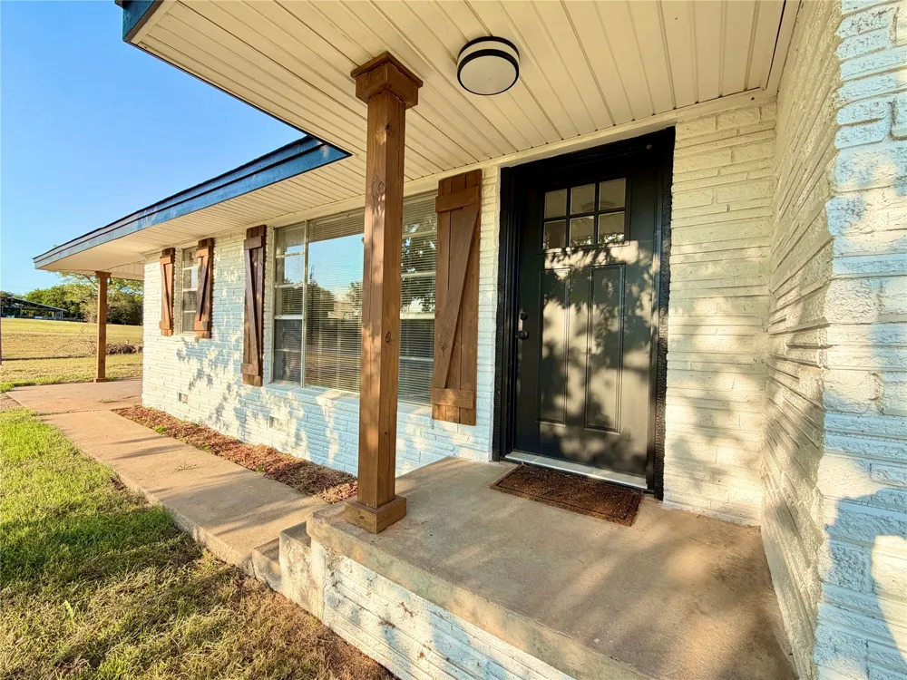 810048 S Main Street Agra, OK 74824